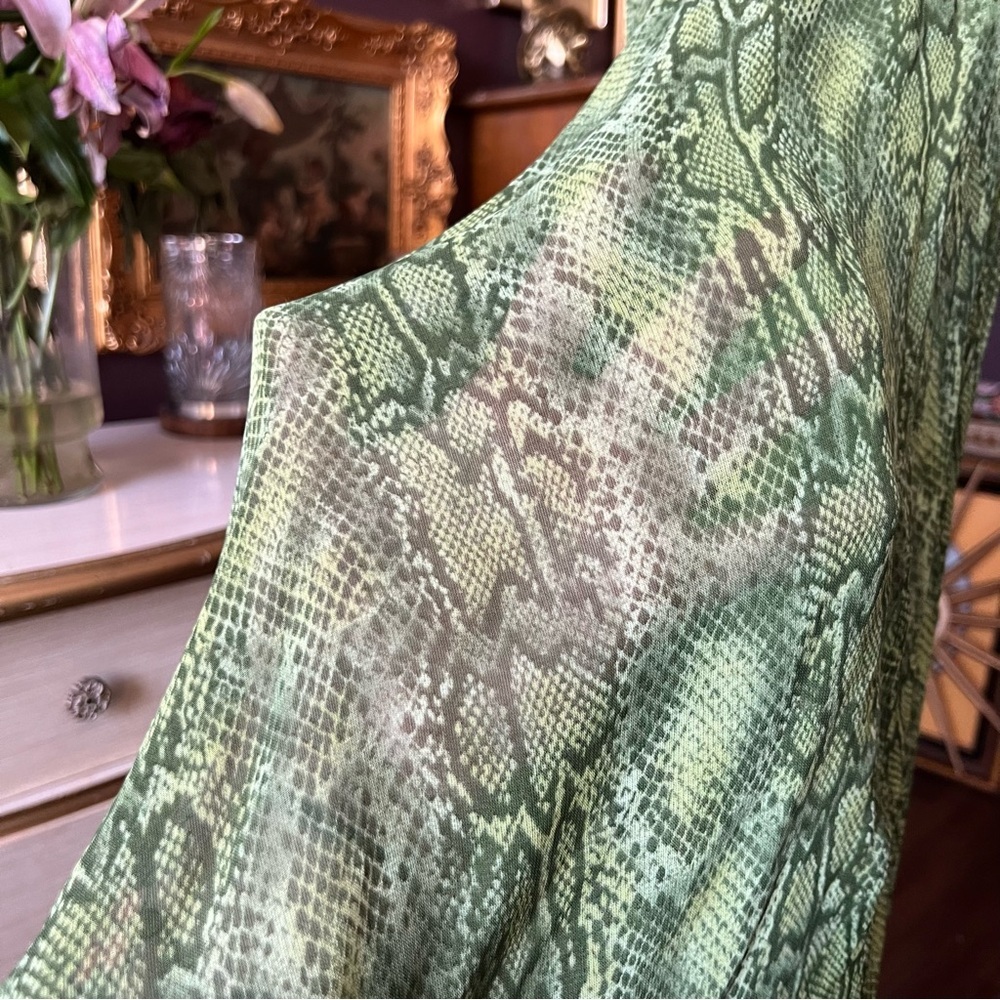Y2K Vintage Betsey Johnson New York Snake Print Neon Green Dress Small Petite - Picture 14 of 14